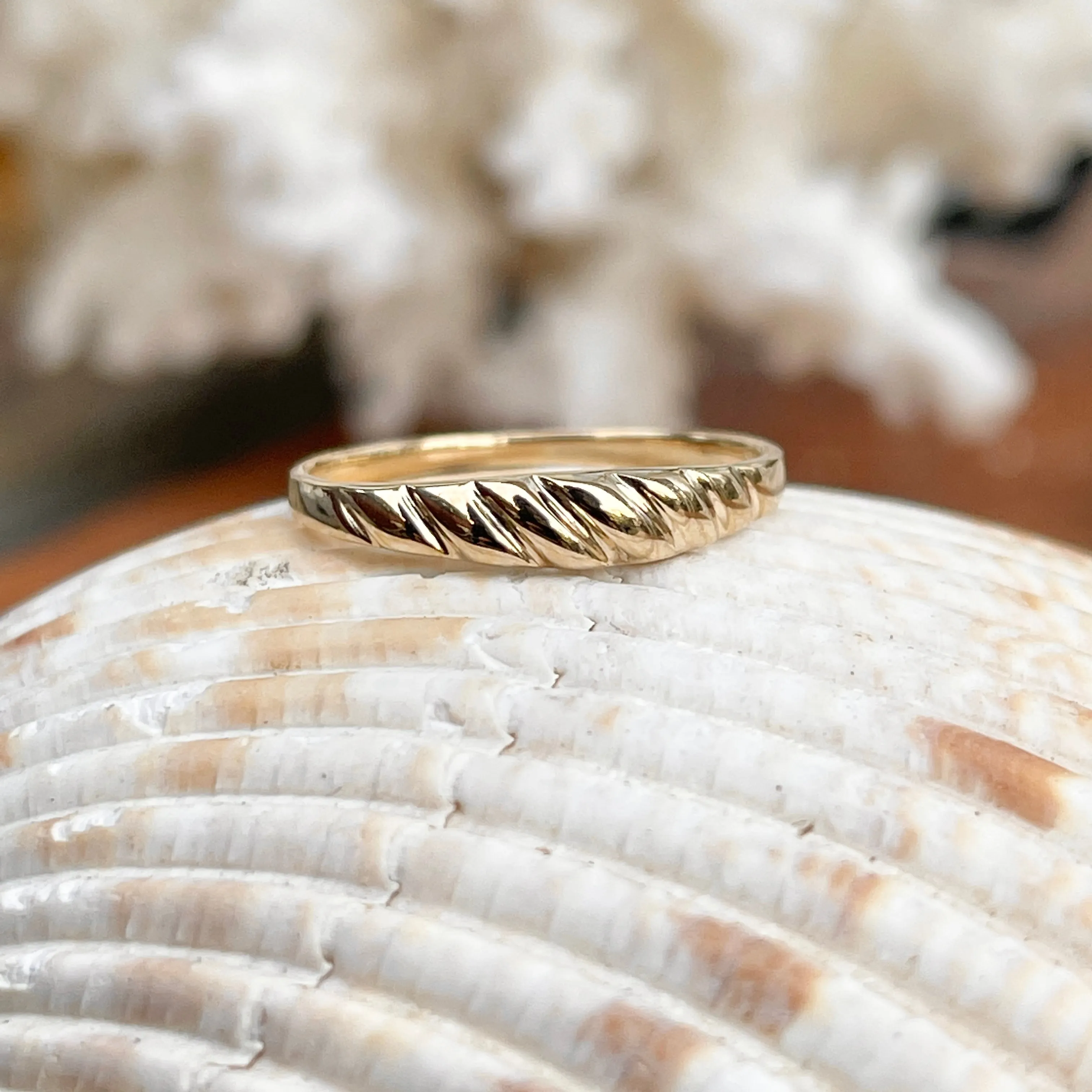 14KT Yellow Gold Thin Croissant Dome Band Ring
