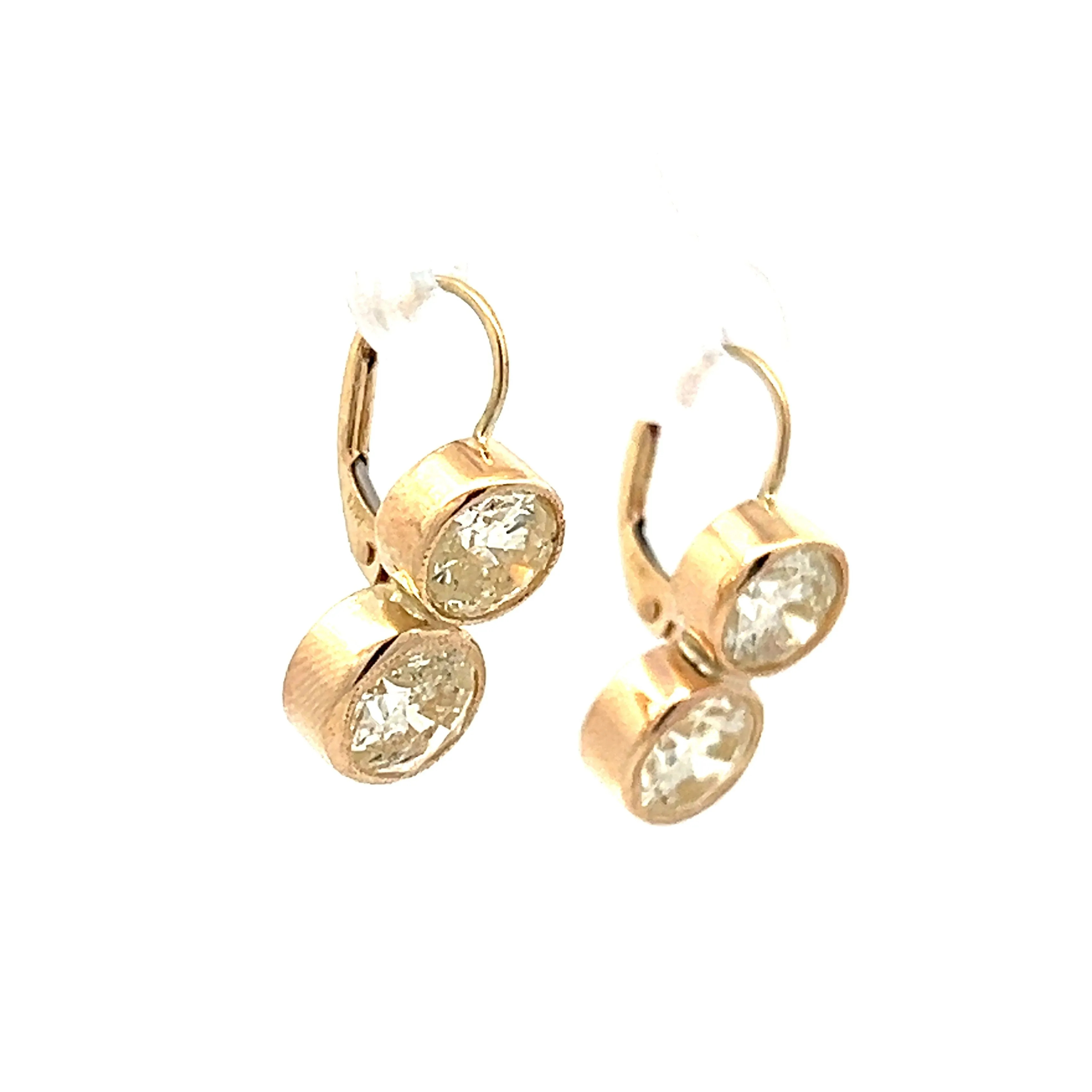 3.52 Champagne Diamond Drop Earrings in Yellow Gold