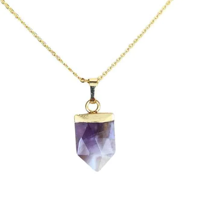 Arrow Necklace – Meaningful Crystal Pendant for Balance & Style