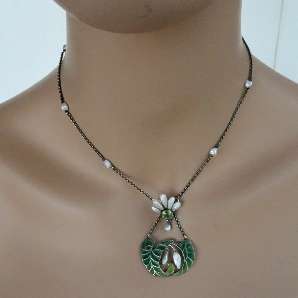 Art Nouveau Plique a Jour Enamel Silver Pearls Peridot Pendant Necklace (7136)