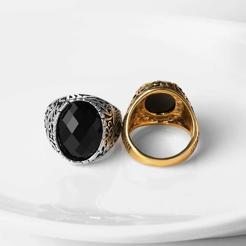 Carving Pattern Mosaic Oval Black Stone Ring