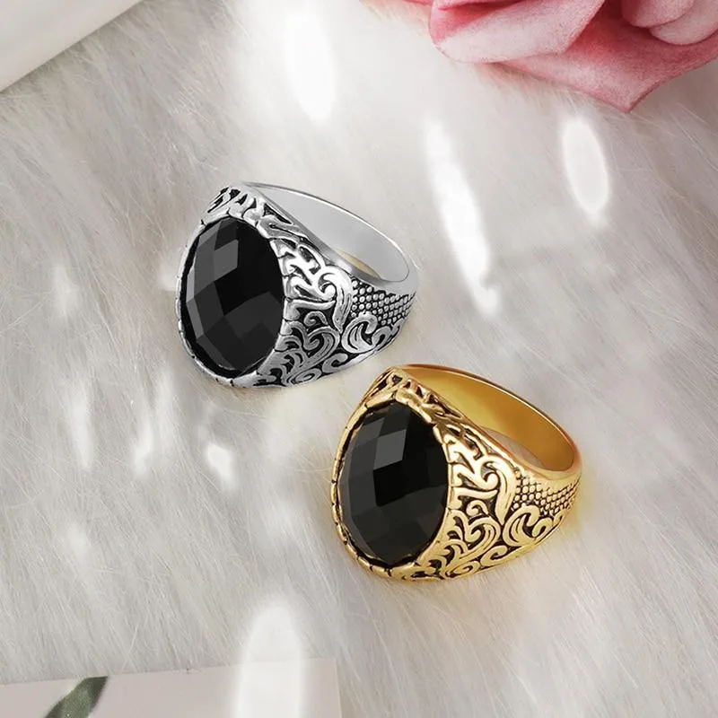 Carving Pattern Mosaic Oval Black Stone Ring