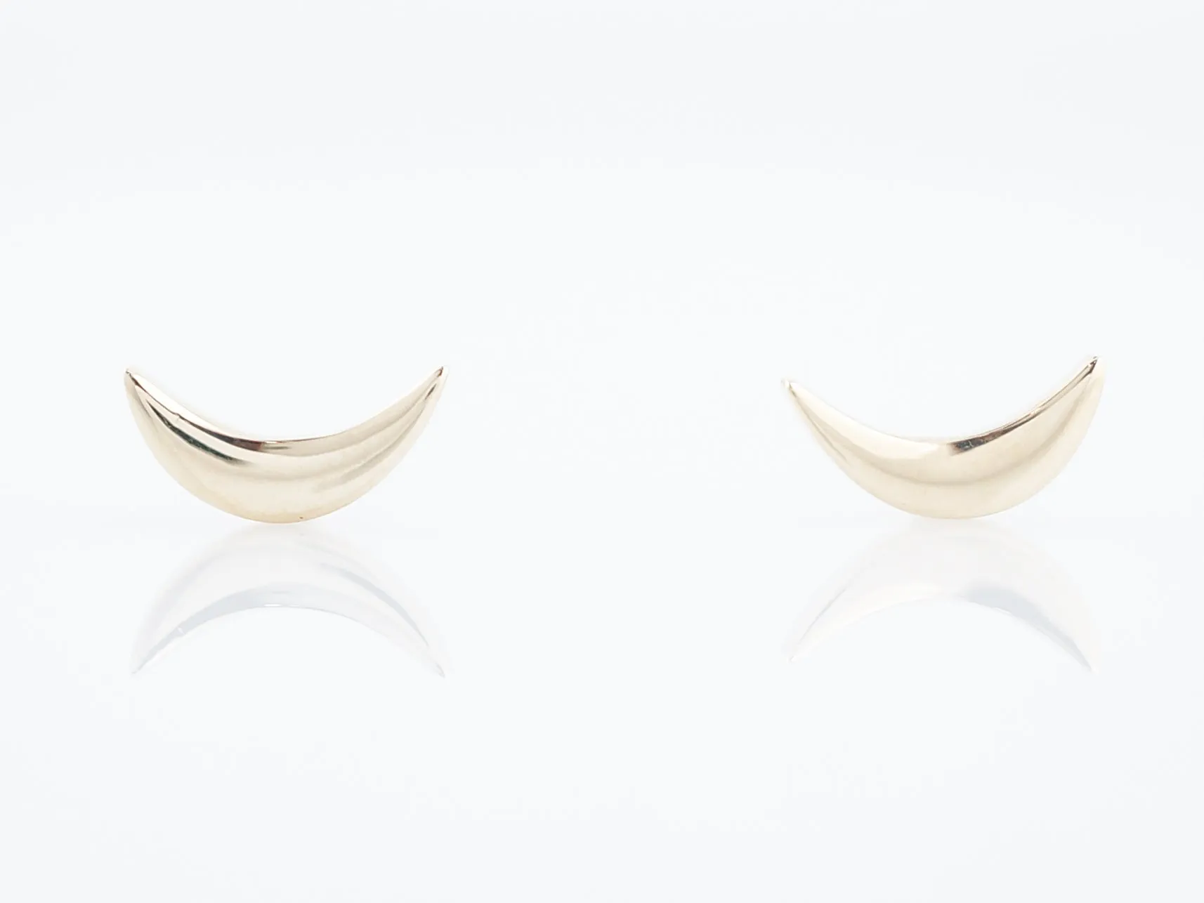 Crescent Moon Earrings Modern in 14K Yellow Gold