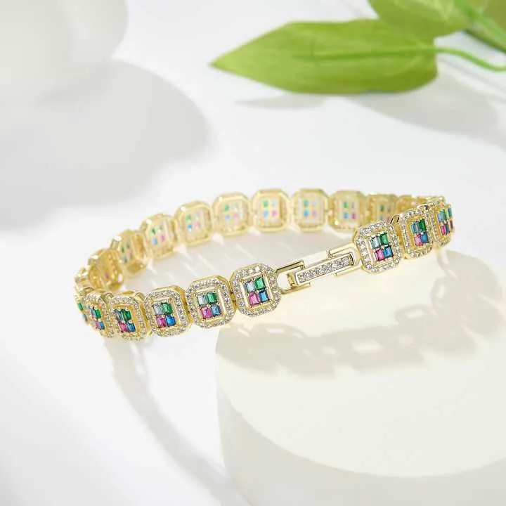 Customized Trendy Emerald Cut Color- قيراطًا للنساء