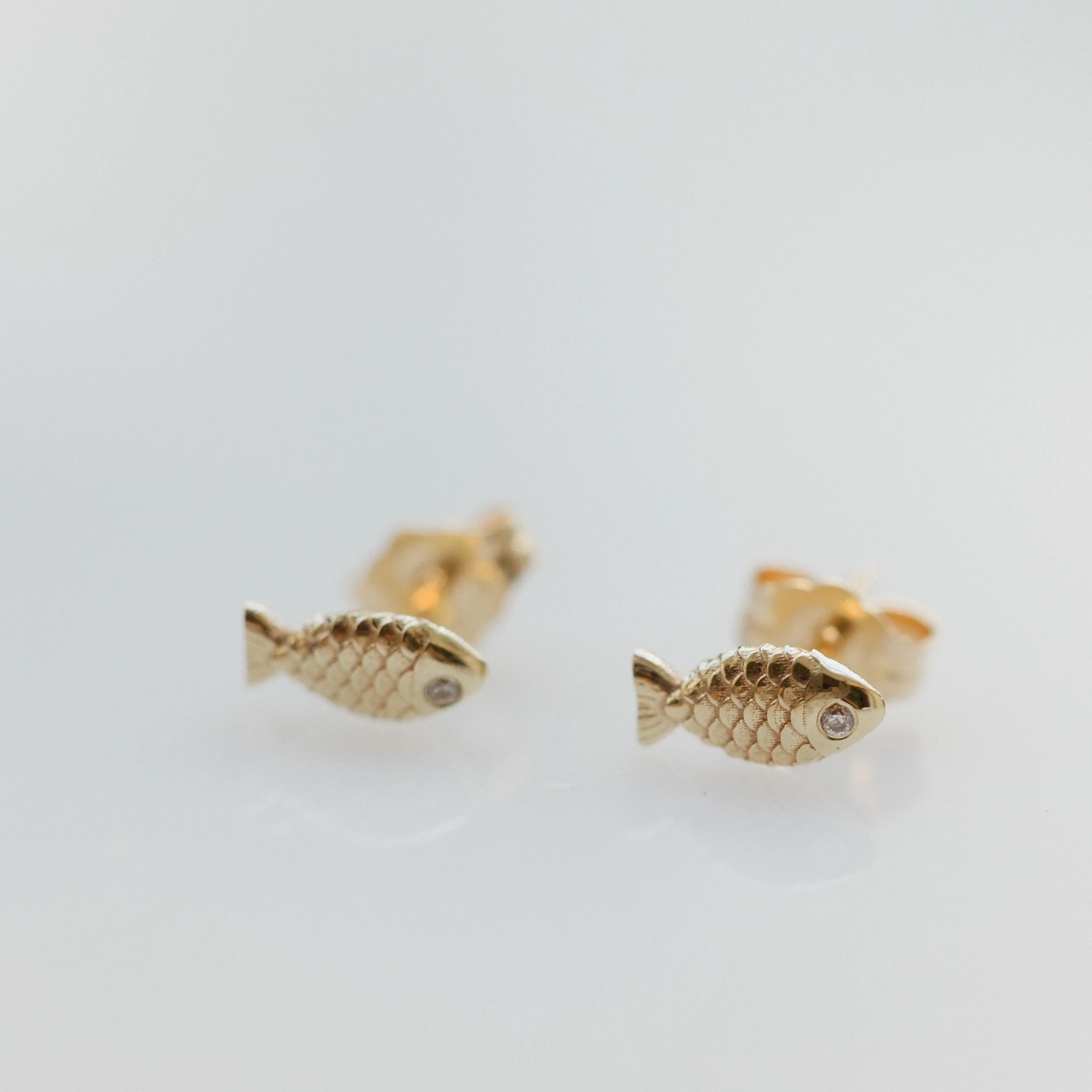 Dag - 14k & diamond earrings