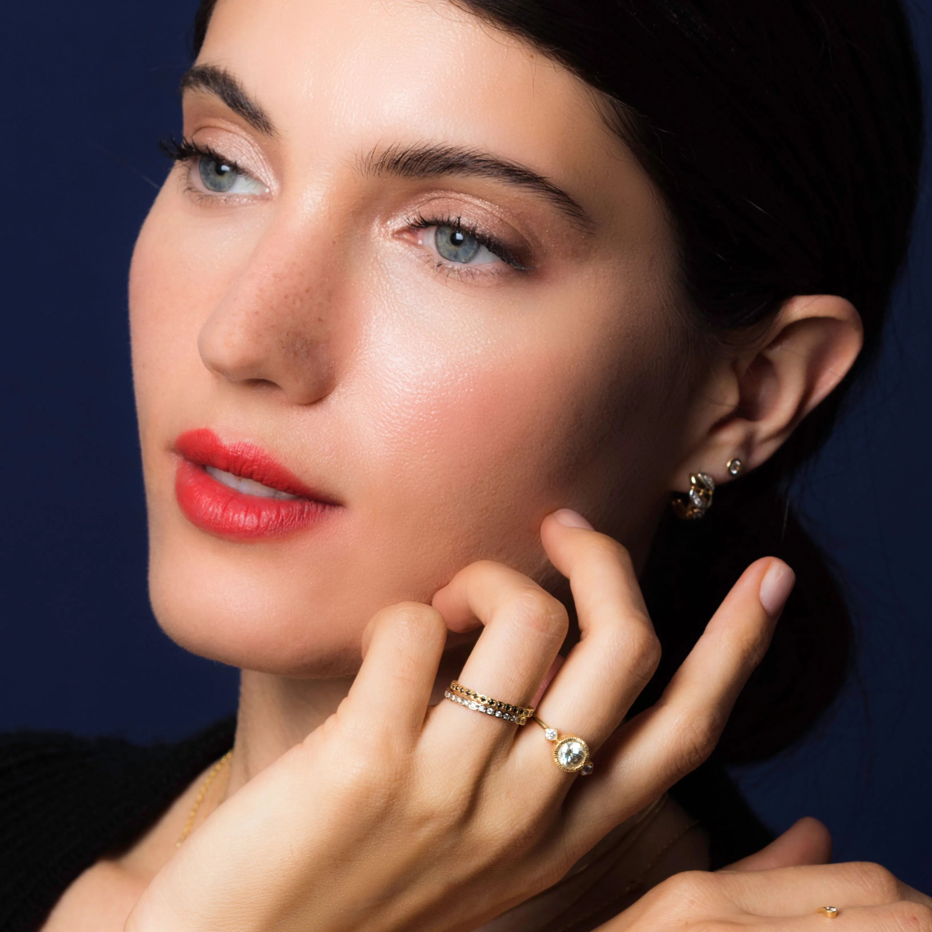 Dorié - 18k vintage hoop earrings