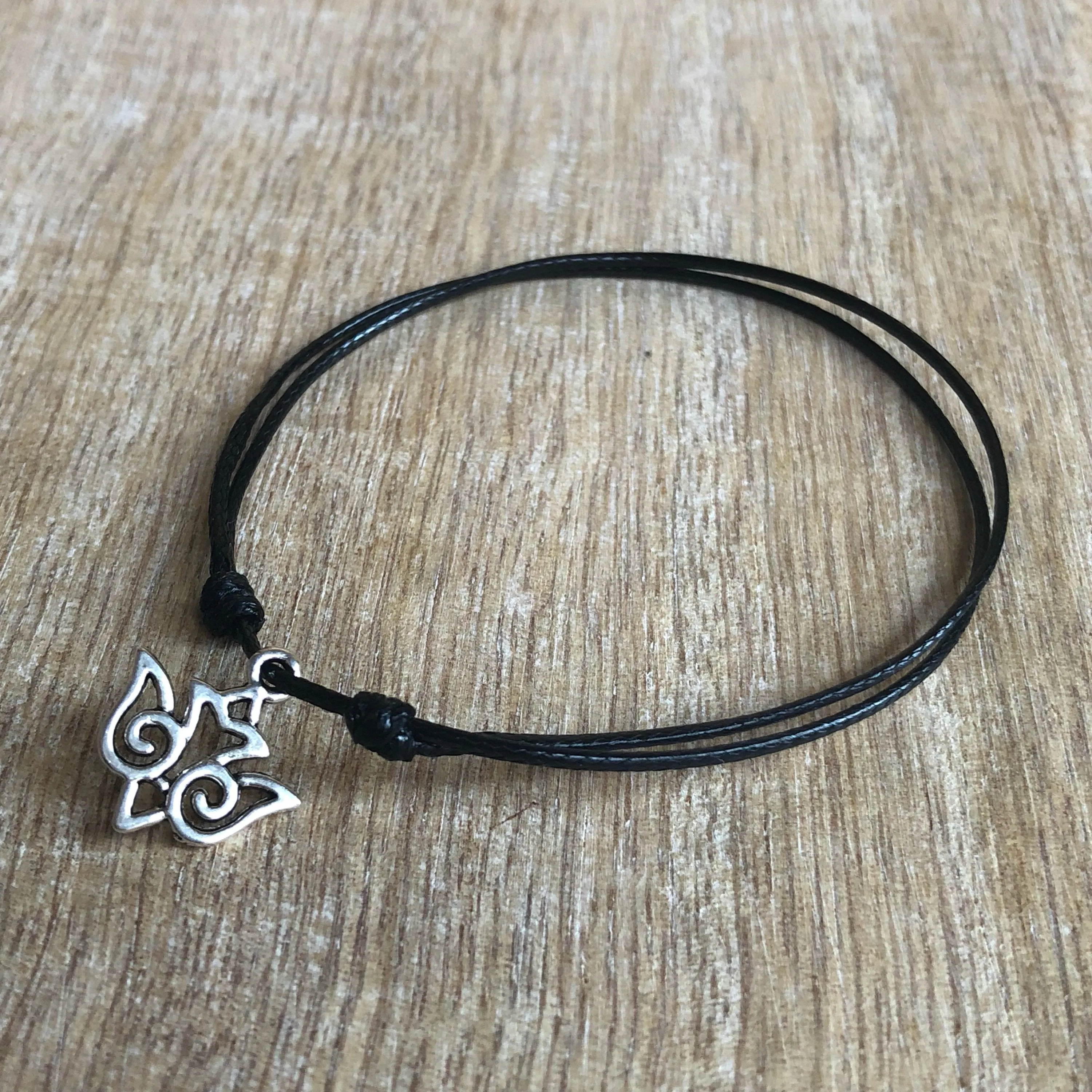 Dove Anklet