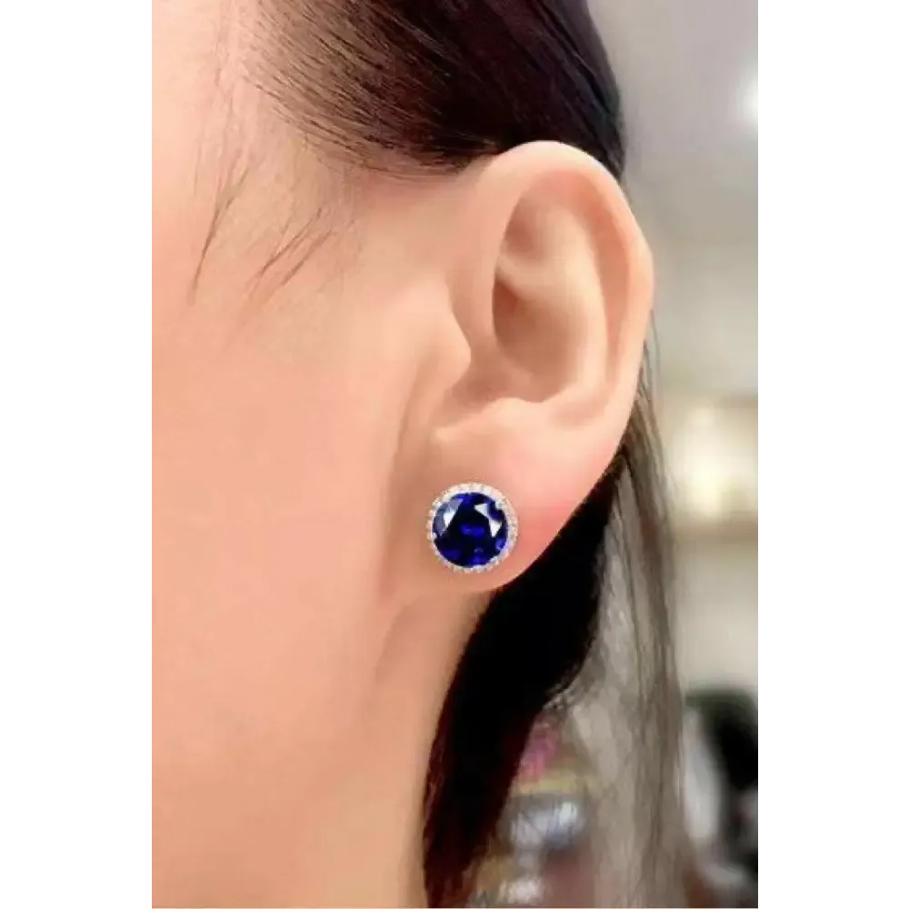 Elevate Your Style with Luxury Moissanite Platinum-Plated Stud Earrings