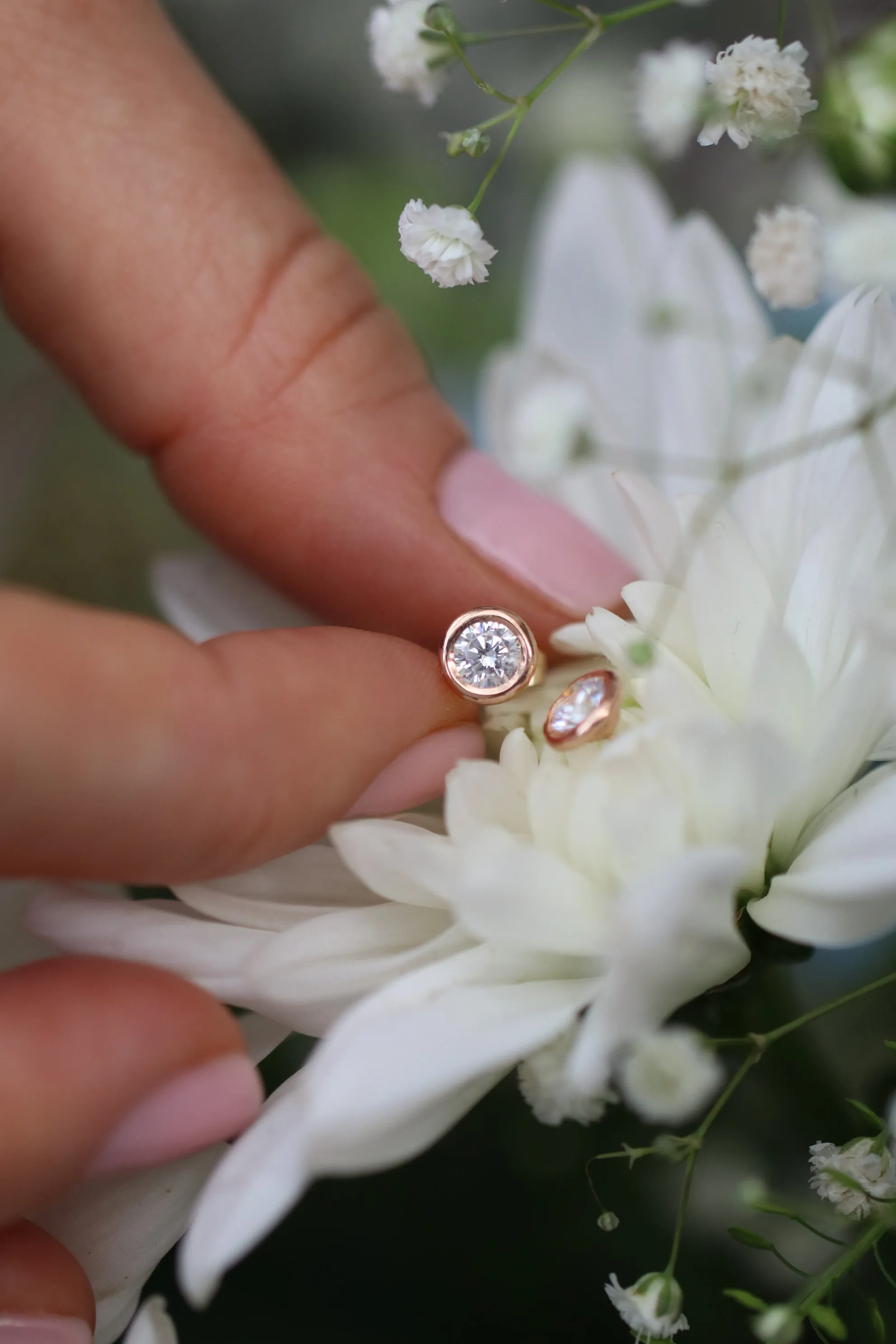Gilles - 14k & diamond earrings