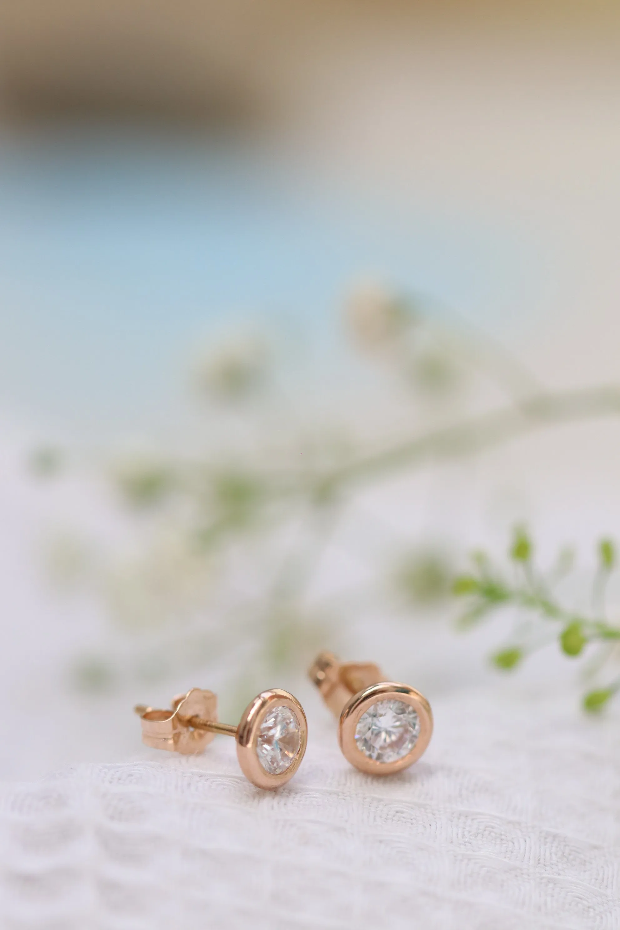 Gilles - 14k & diamond earrings