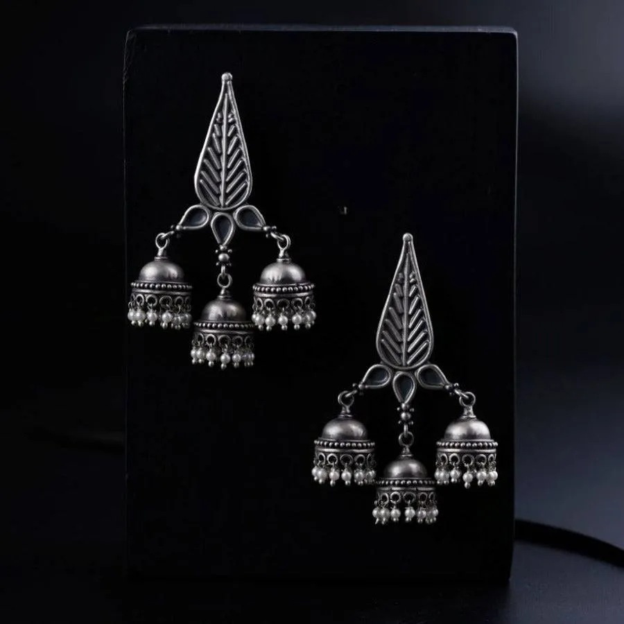 Leaf Jhumki Big sized statment jhumka