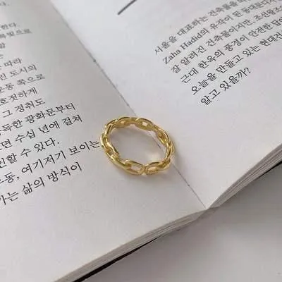 Metal Twisted Open Ring