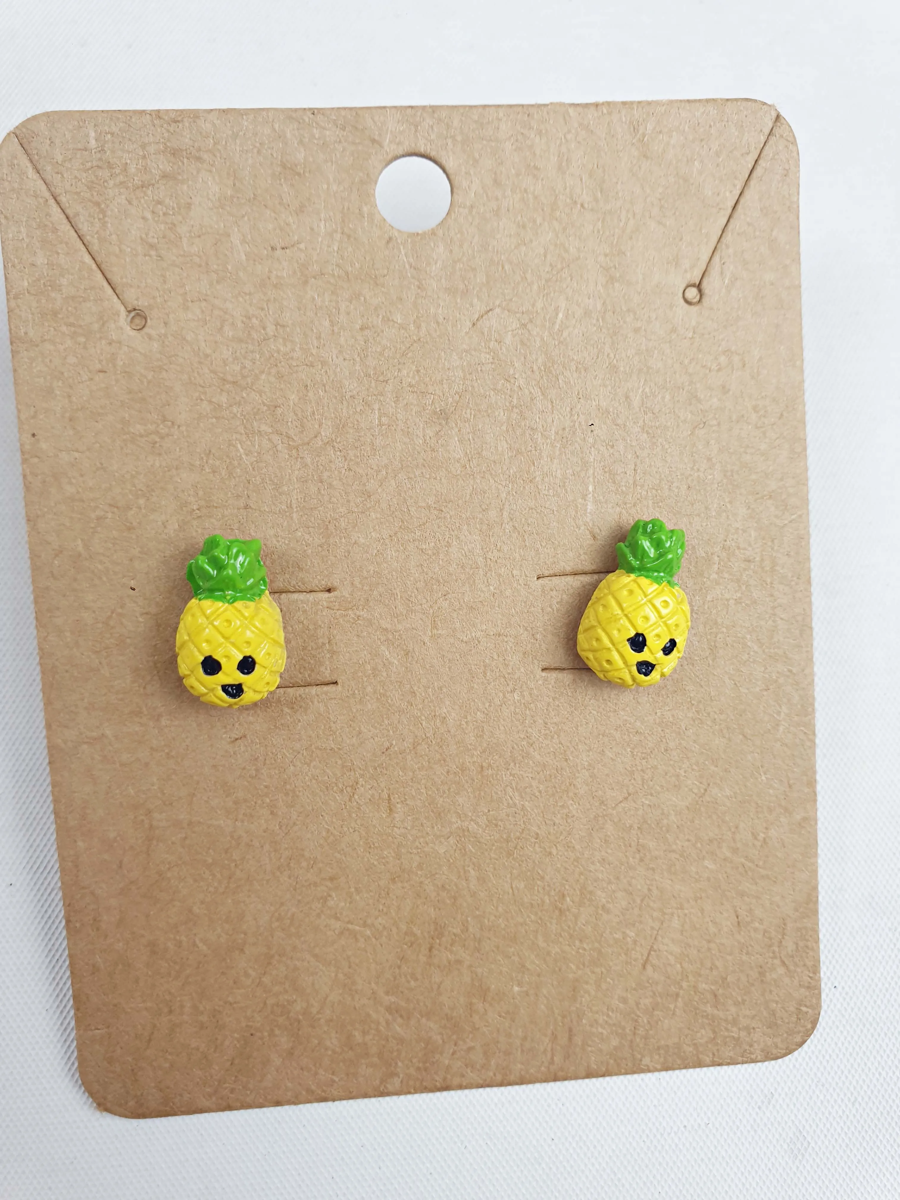 Pineapple stud earrings
