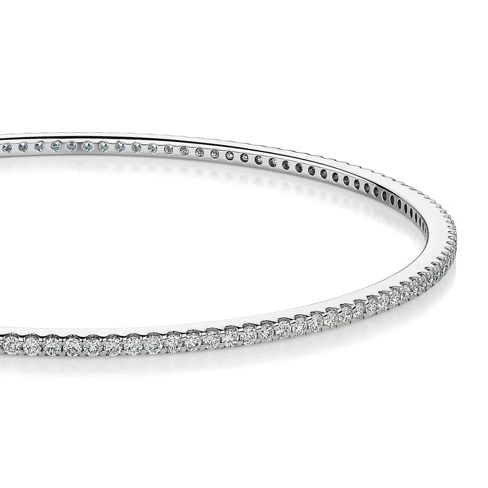 Premium Lab-Grown Diamond, 2 carat TW round brilliant bangle in 14 carat white gold