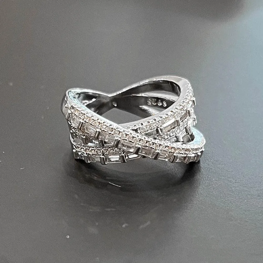 QUALITY RINGS New Arrival Luxury Multi-layered Crossover AAA  CZ Diamonds Fashion Rings