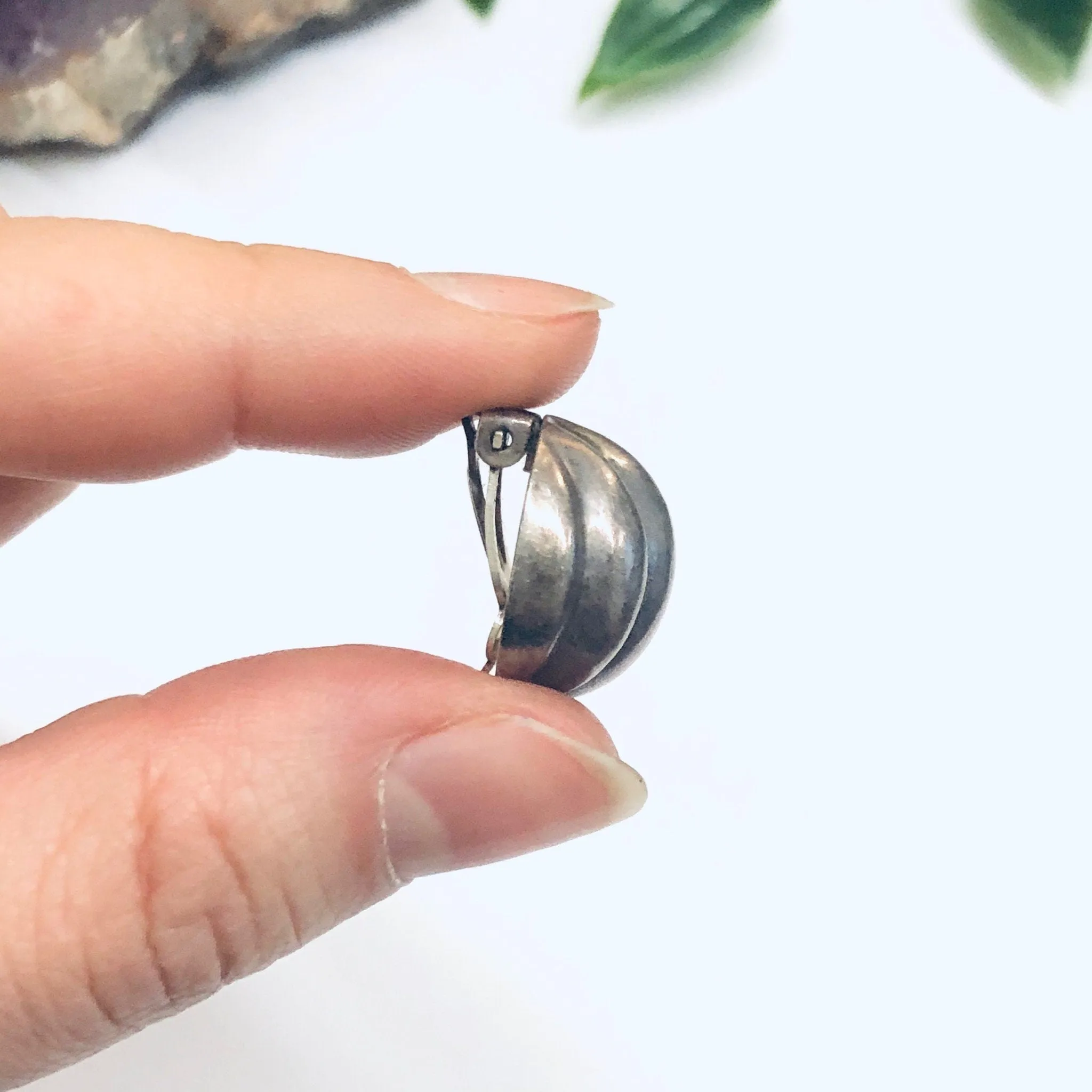 Silver Clip On Earrings, Small Clip On Earrings, Vintage Silver Earrings, Round Earrings, Small Earrings
