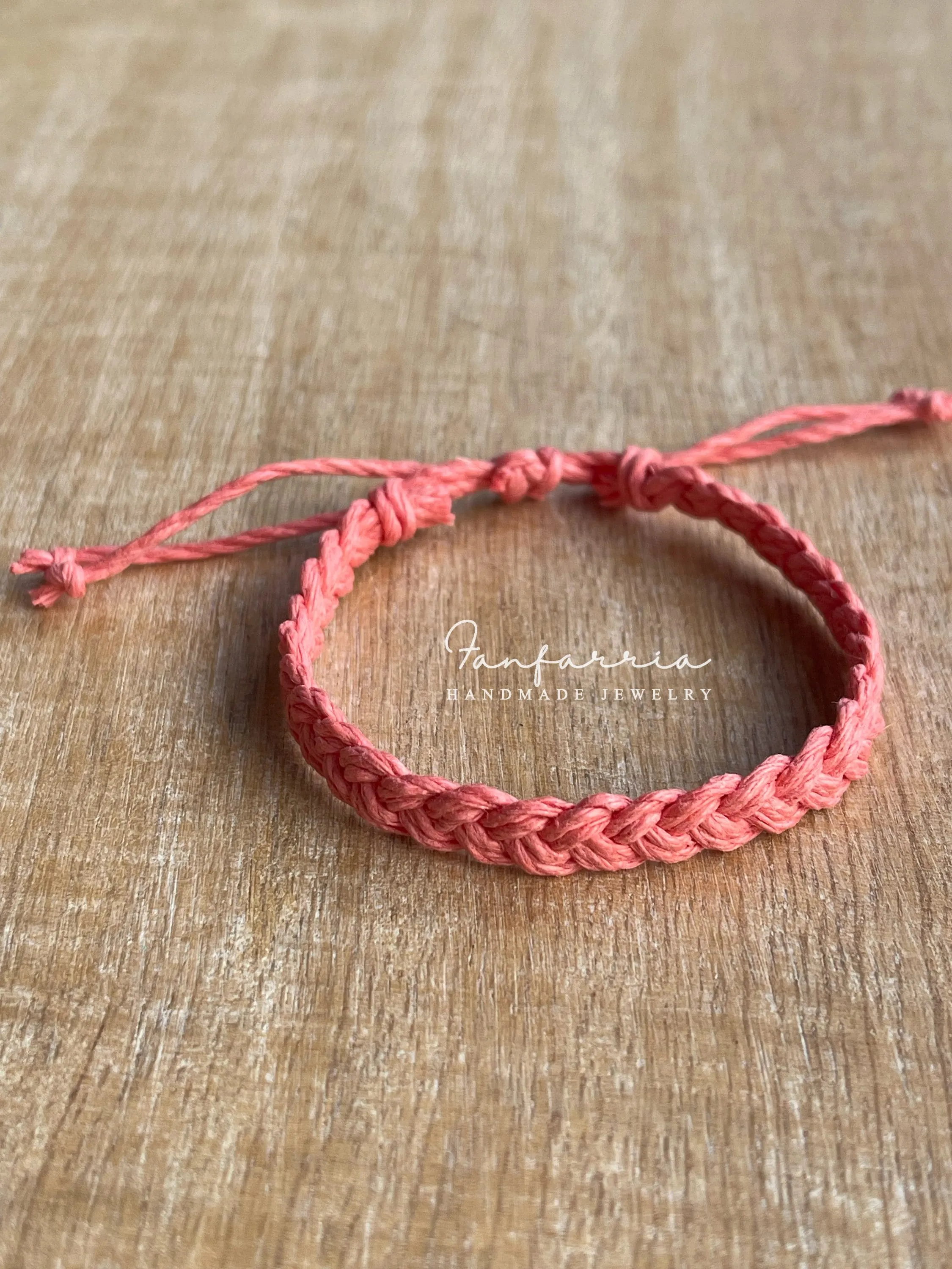South Beach, Natural Macrame Men's Bracelet Eco-friendly