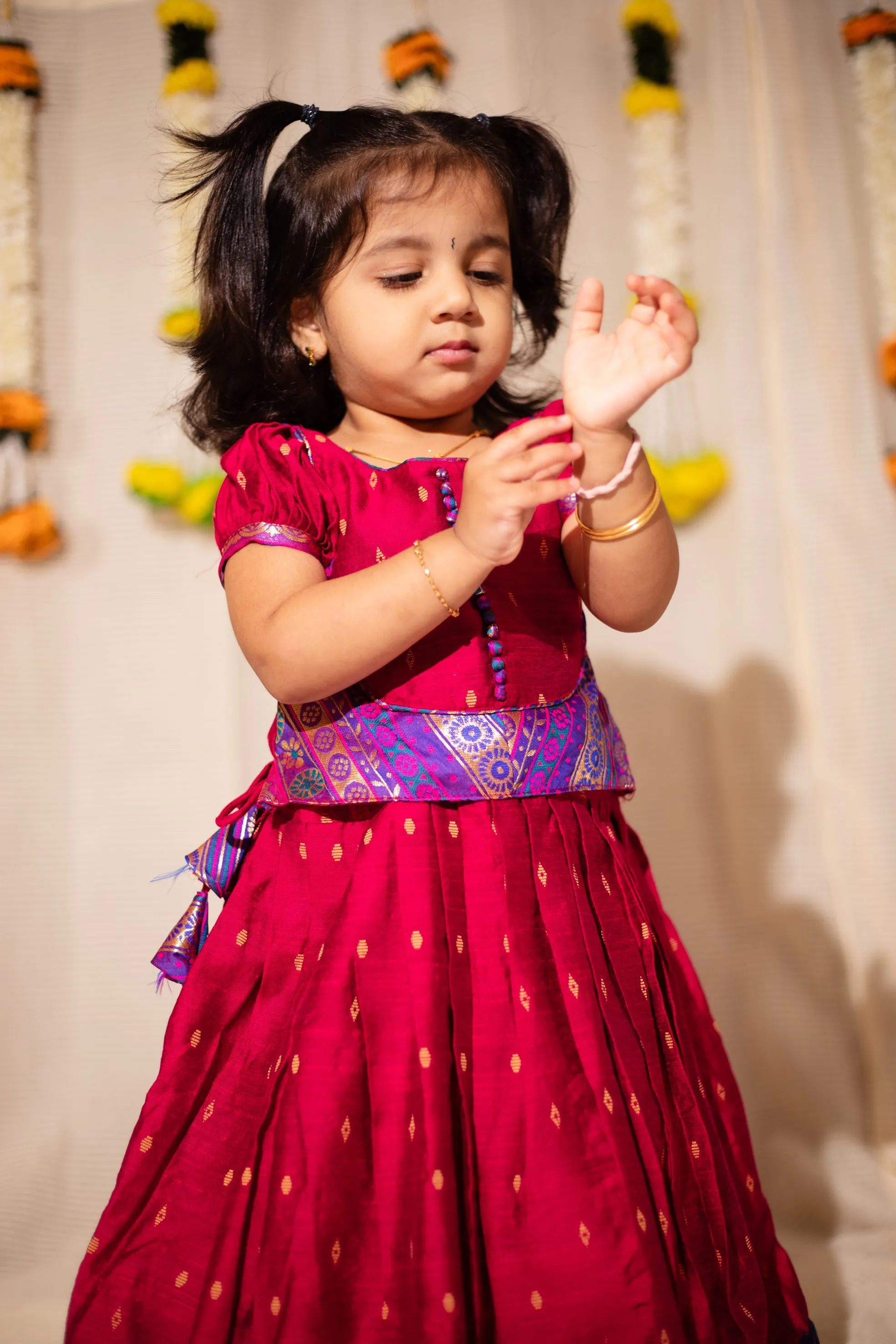 Srushti Magenta Mini