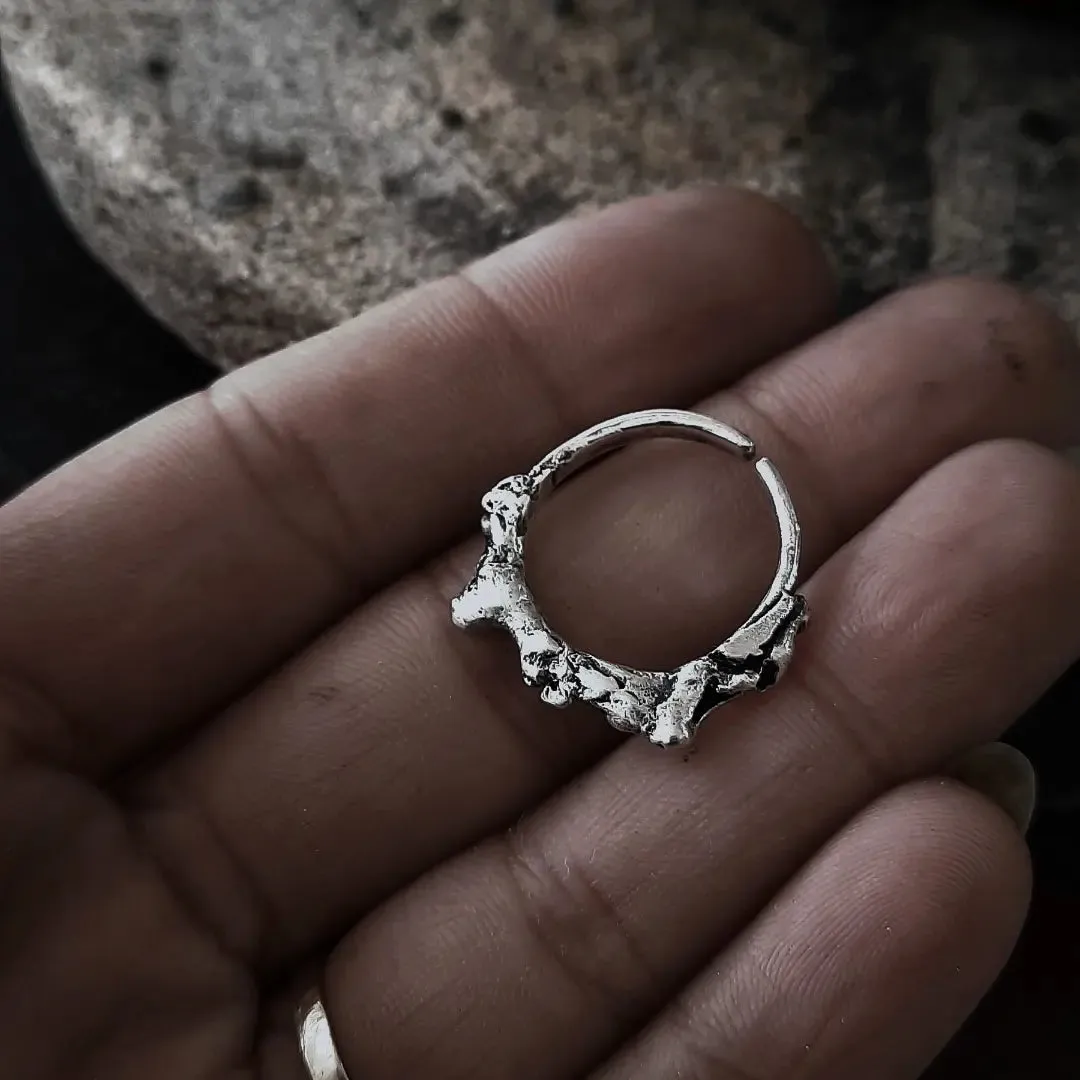 Unique Hoop earring use into Plugs