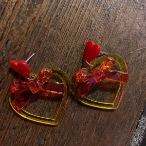Y2K Jewellery- Heart Earrings