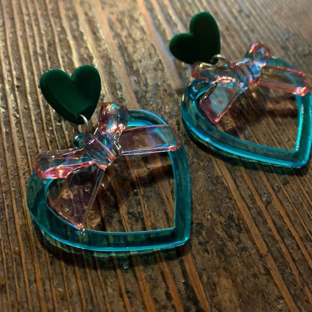 Y2K Jewellery- Heart Earrings